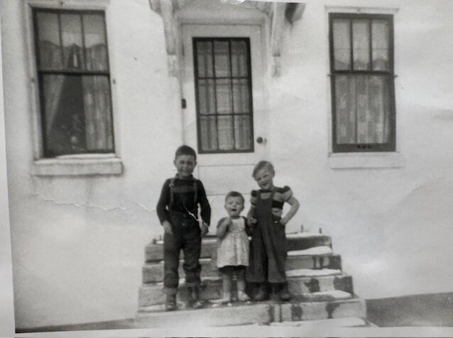 Dagmar (middle) and her siblings, arriving in Glenwood, Alberta in 1952